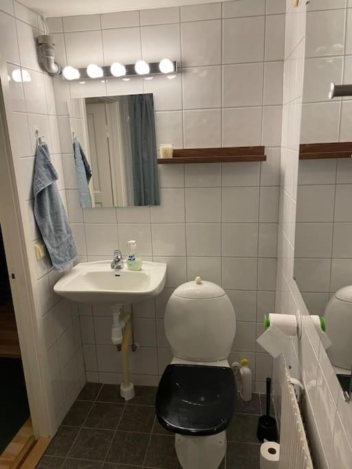 Egen Laegenhet Pa Soedermalm Naera Centrum Sundsvall Dış mekan fotoğraf